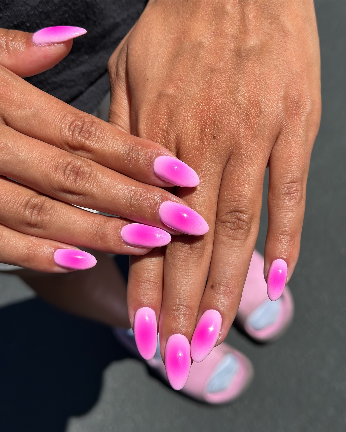 hot pink aura nails