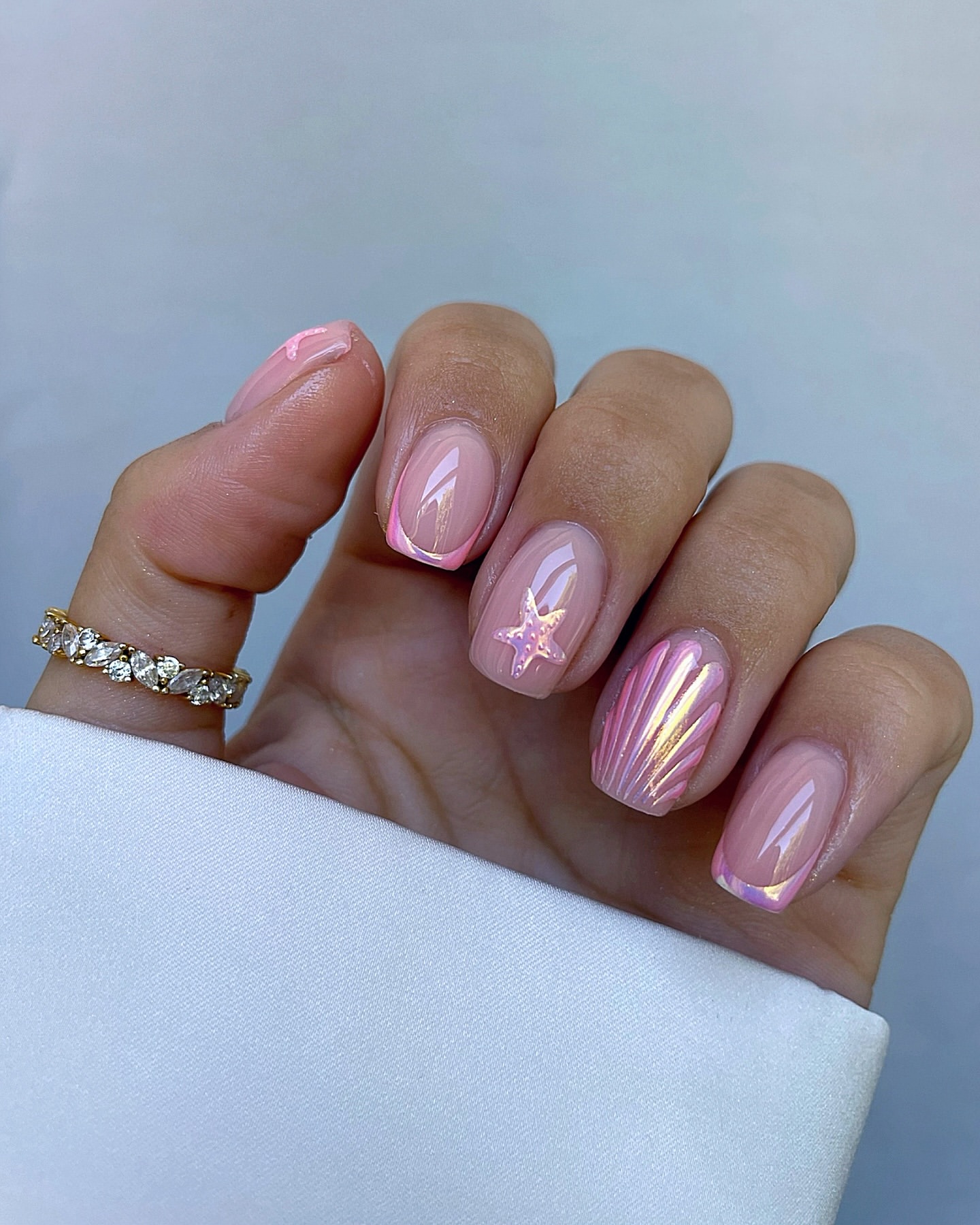 ongles de sirène rose