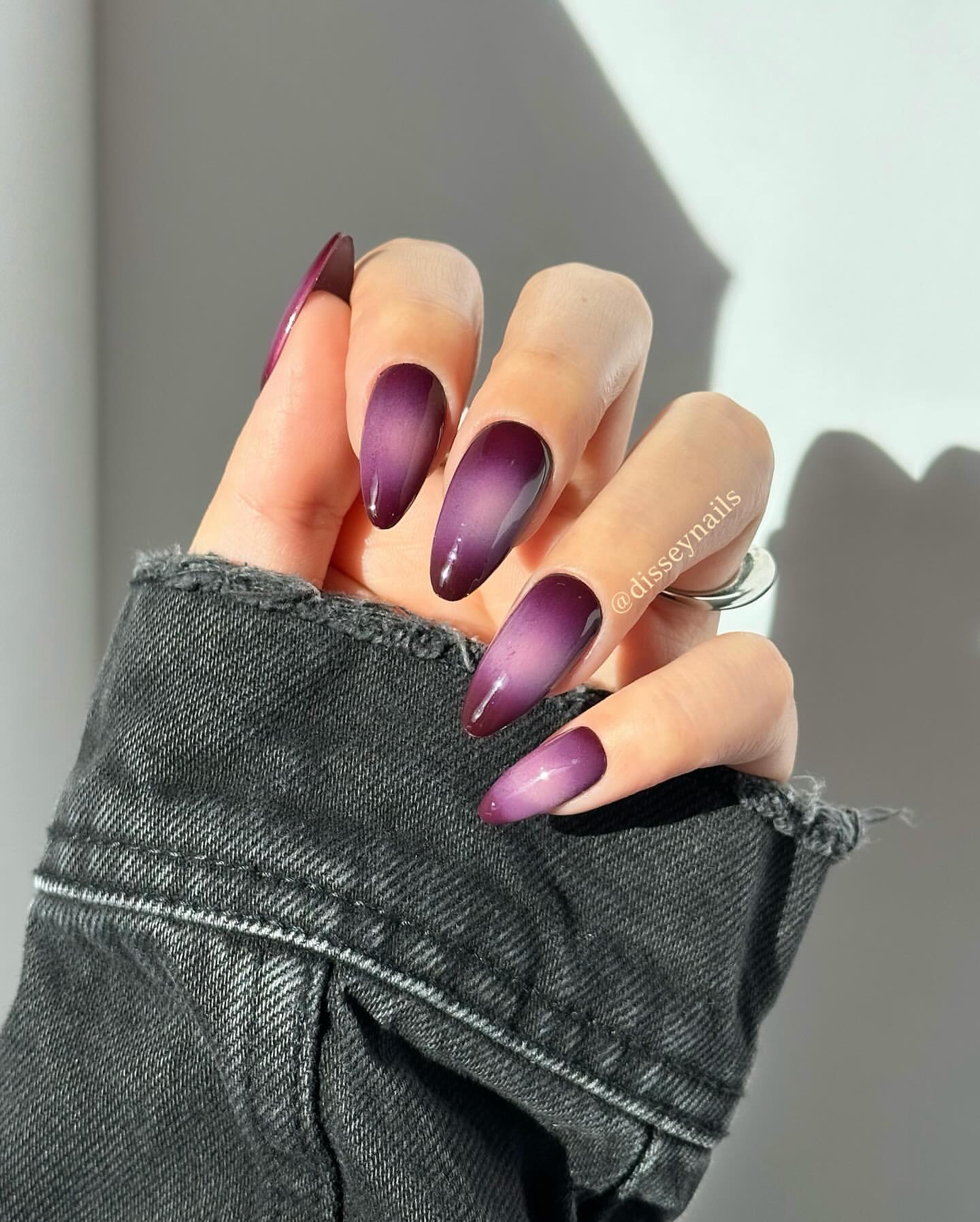 dark aura nails