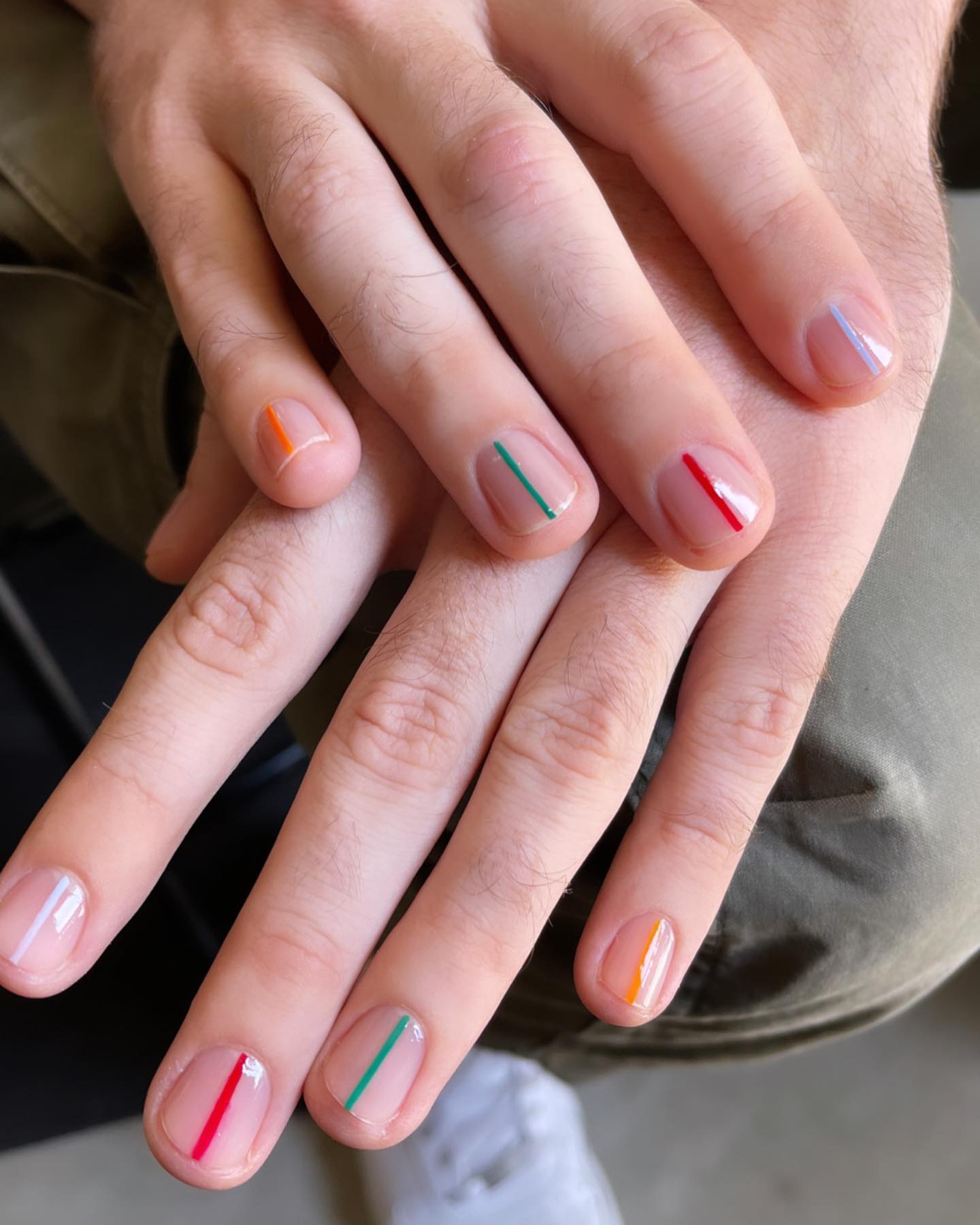 arte de unhas minimalista