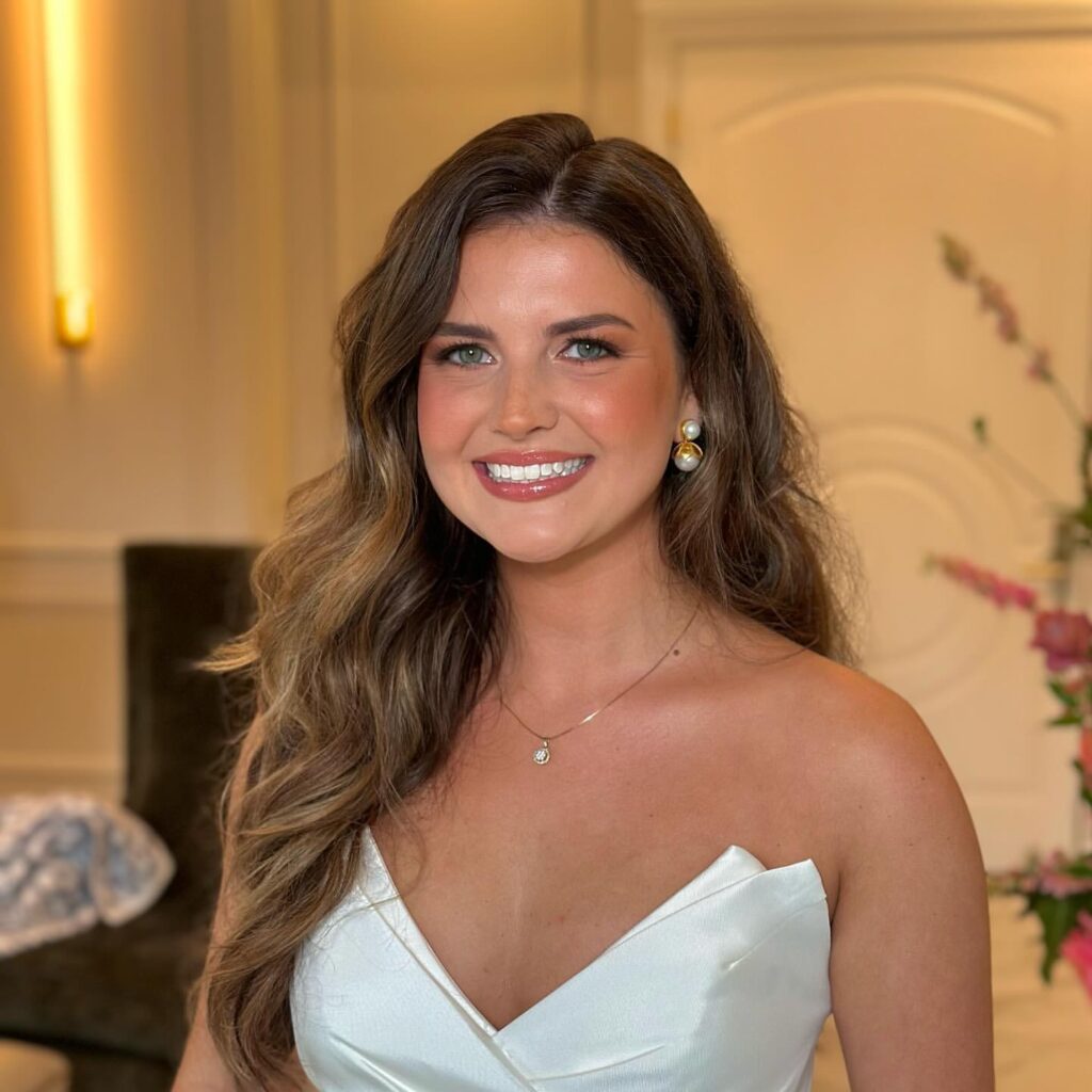 18 Inspo Pics Of Wedding Makeup For Blue Eyes To Save For Your Big Day