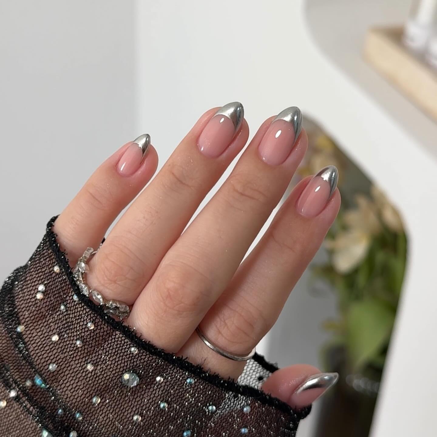 mercury french tips