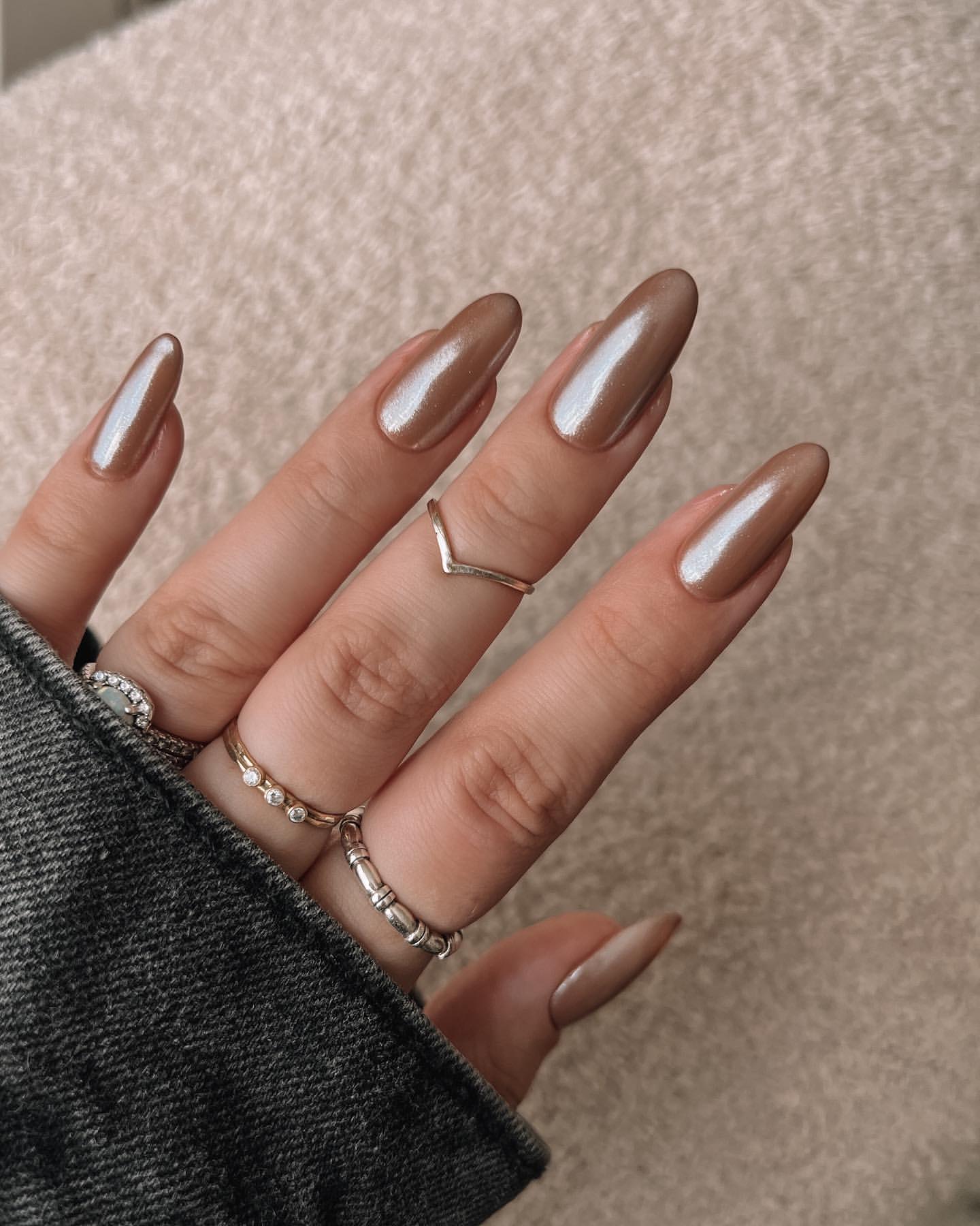 brown chrome nails