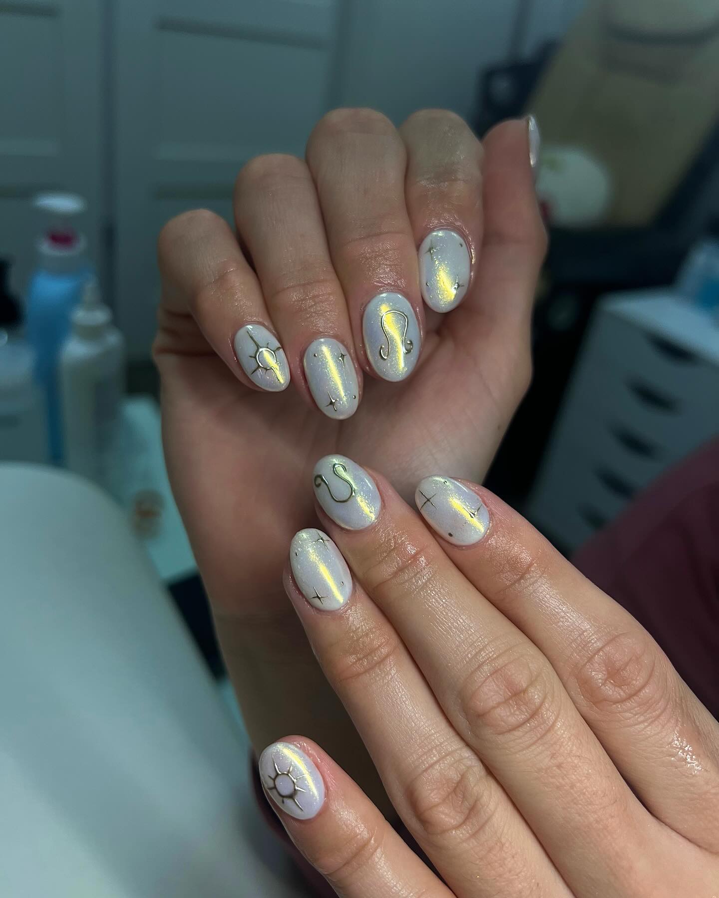 pearl leo nails