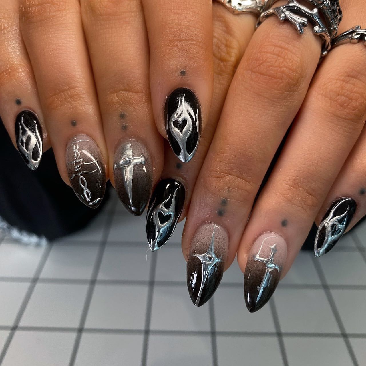 black and chrome nails