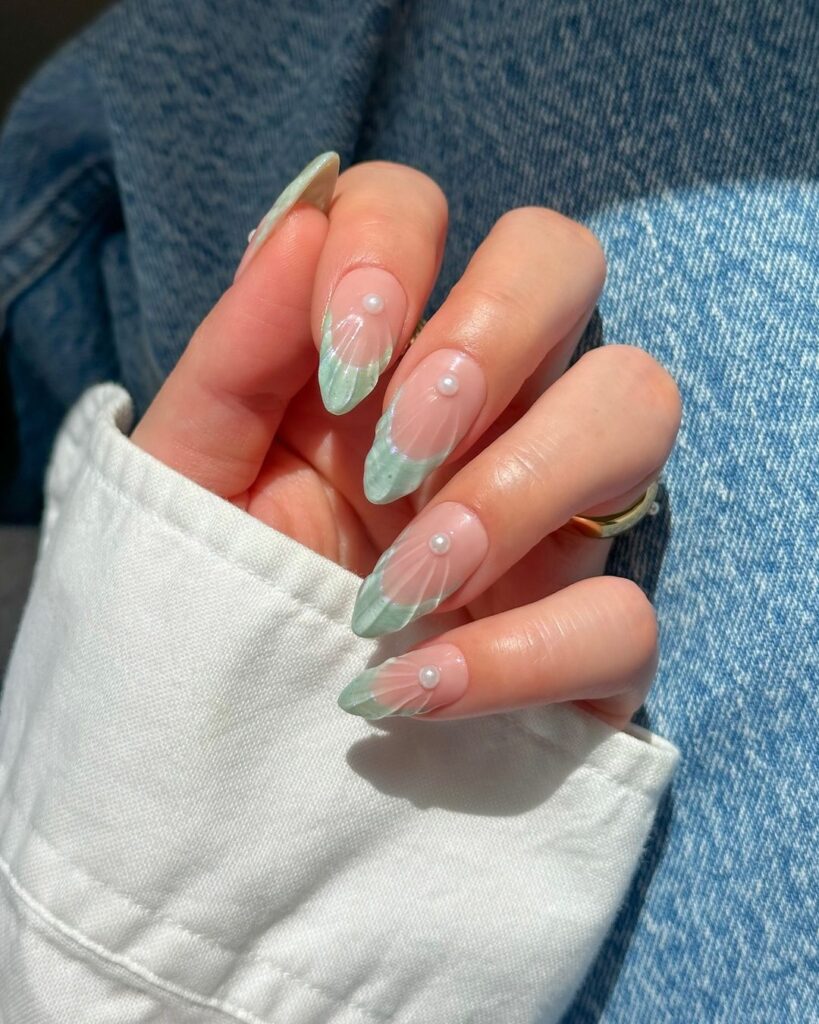 ongles menthe coquillage