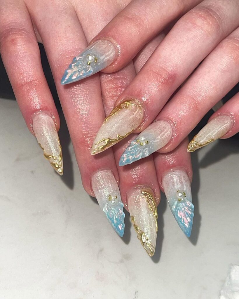 uñas de concha stiletto