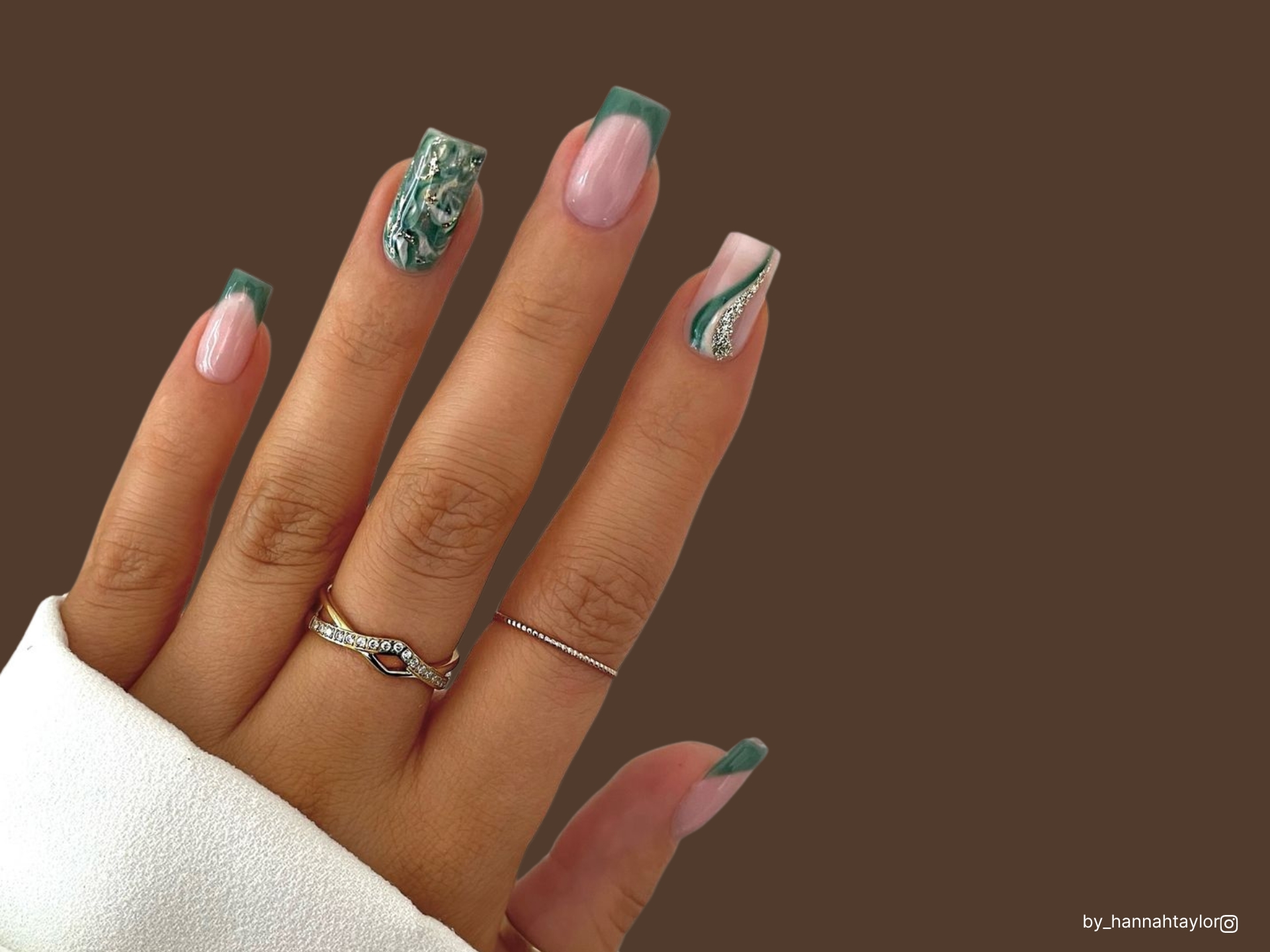 22 Summer To Fall Transition Nails That’ll Rule Your Mood Board This Season