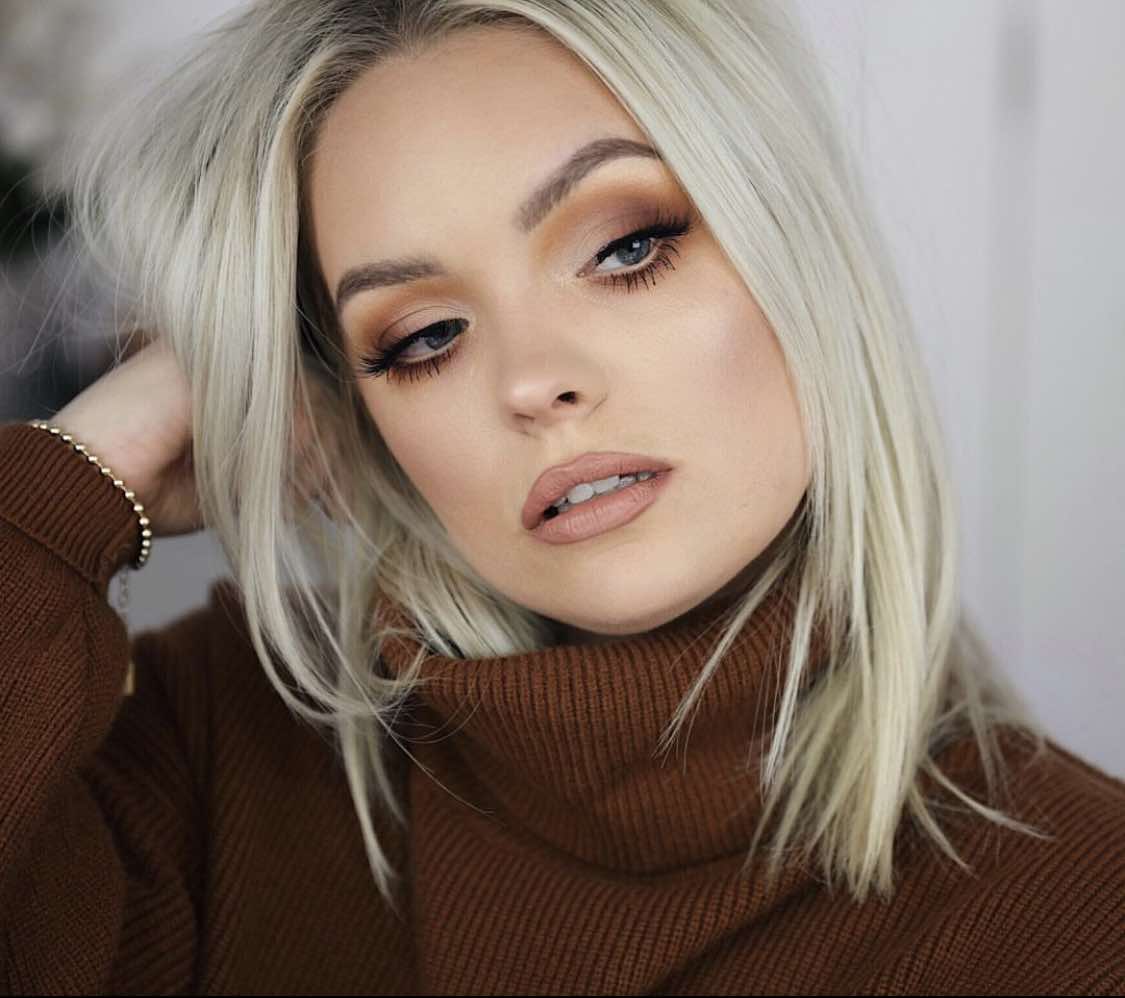 Maquillage d'automne léger et doux