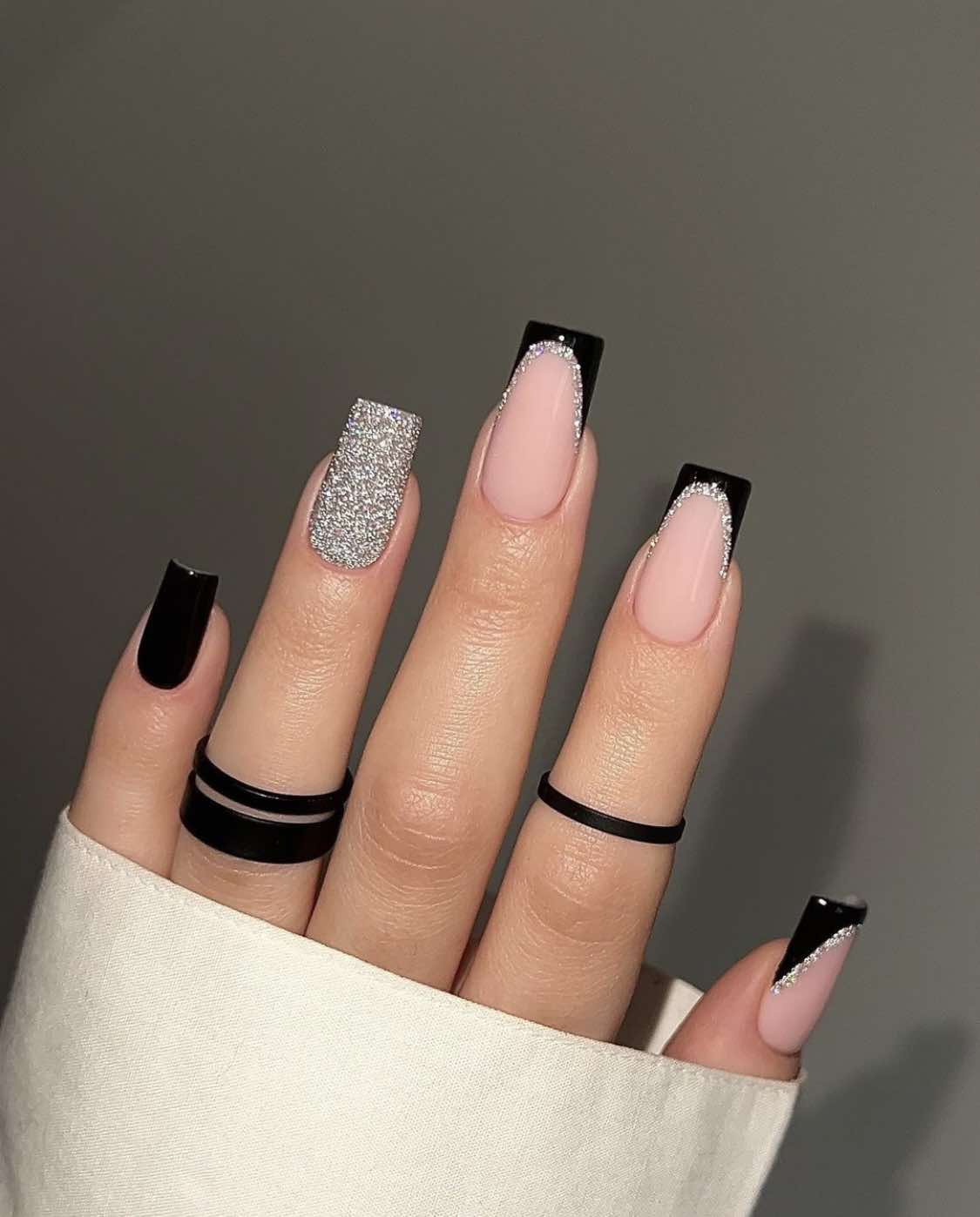 Shiny And French Black Fall Nails