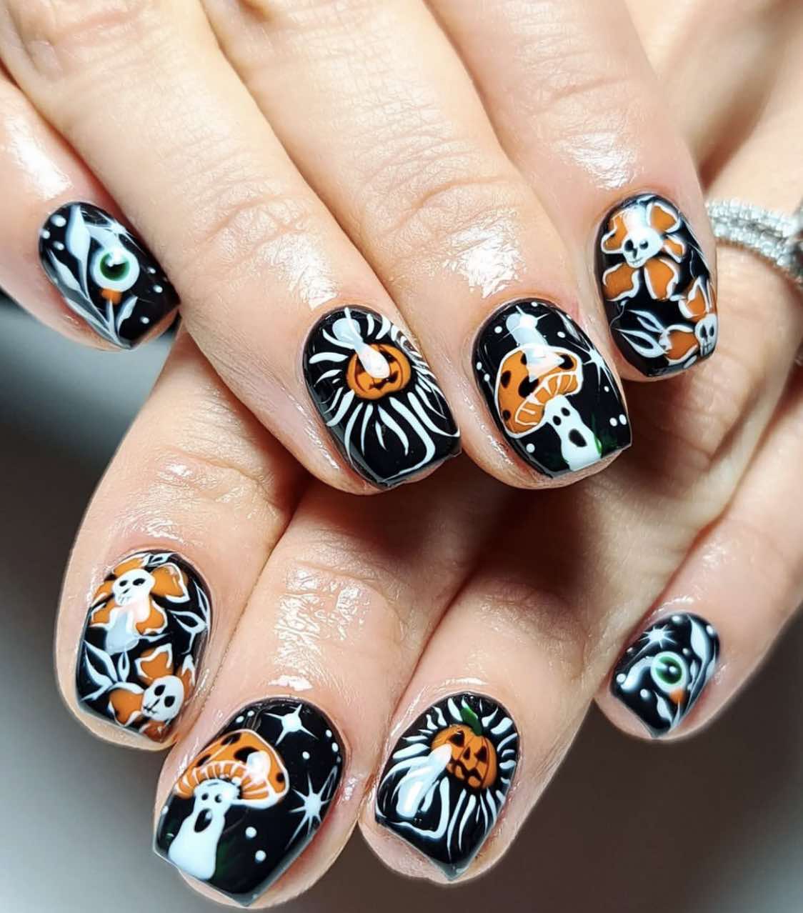 Short Black Pumpkin Nails