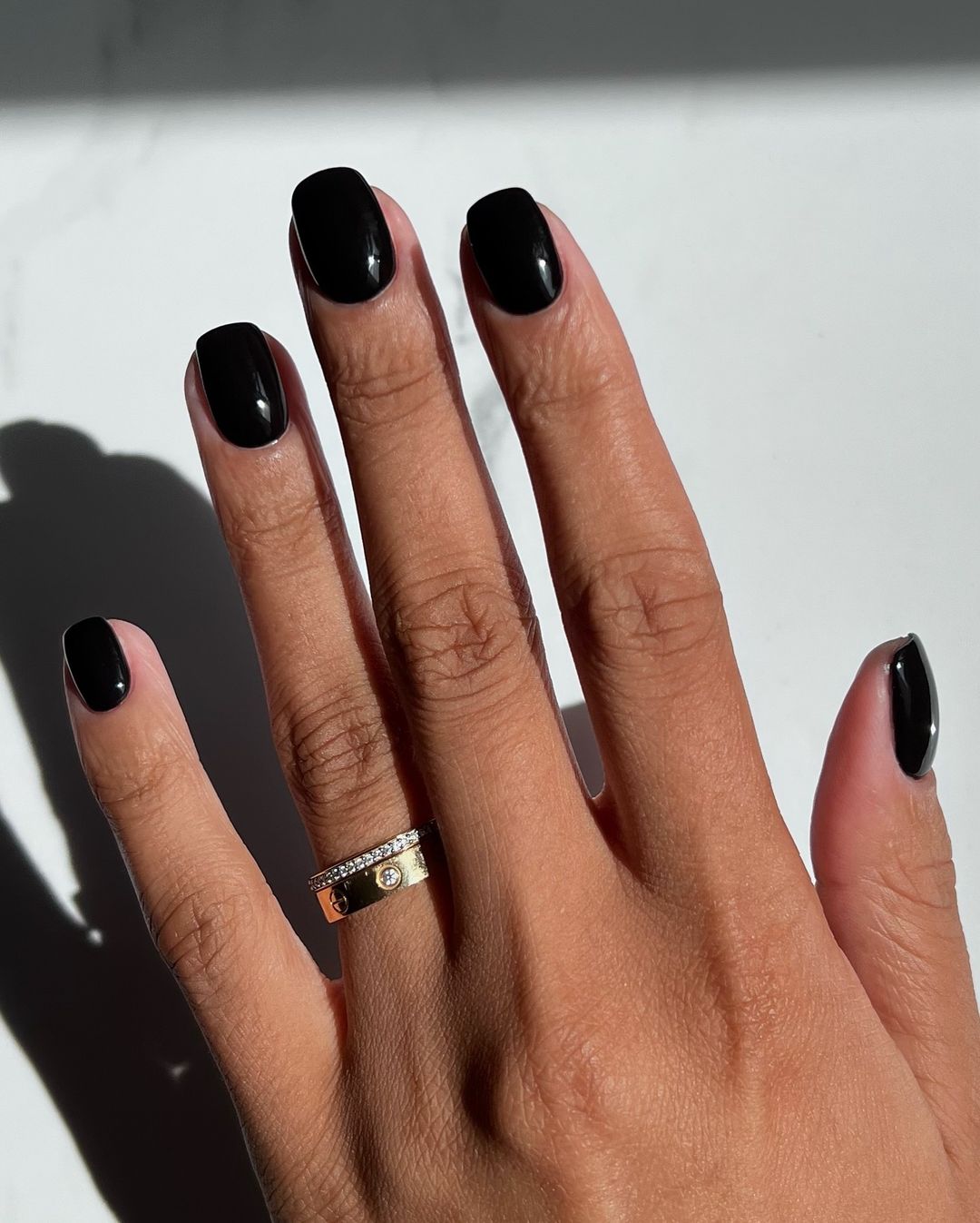 black short fall nails