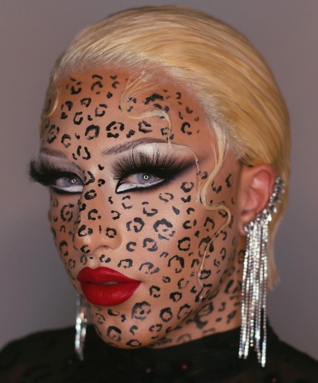 Daring Leopard Makeup Idea