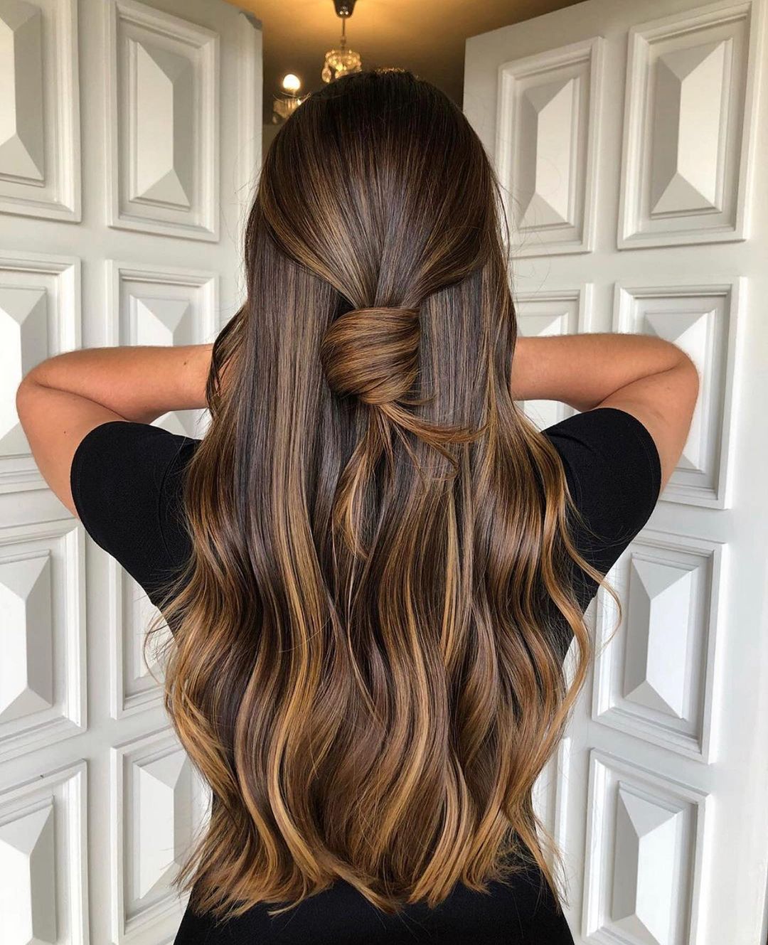 idea de color de pelo dulce de leche para morenas