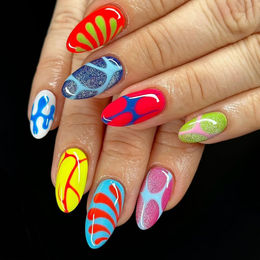 ongles néon funky