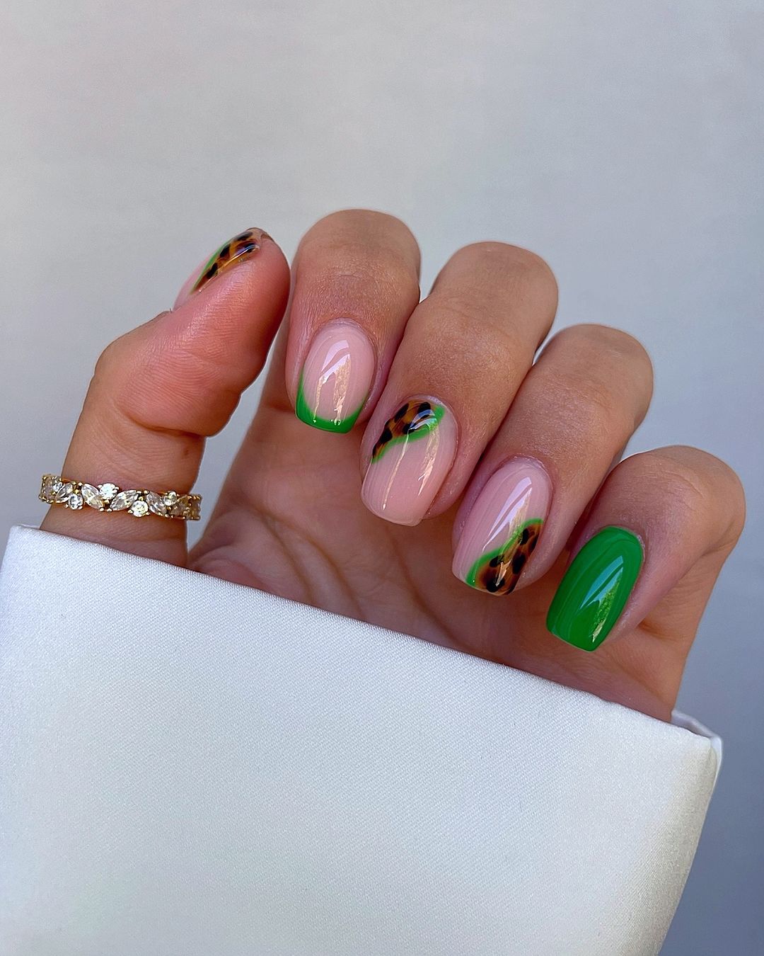 green cheetah fall nails