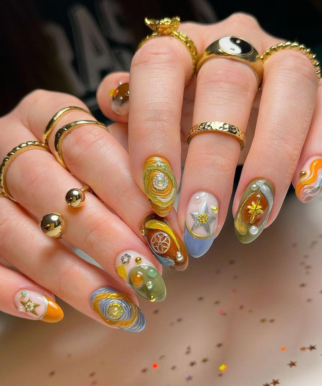 hippie's dream retro nail art