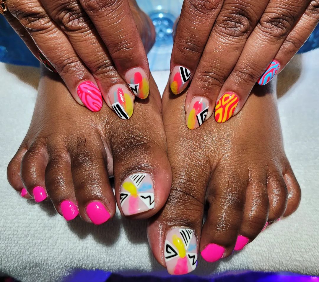 matchy hand and foot pop art nails