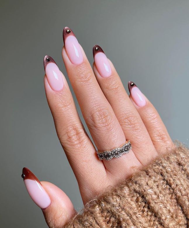 Mountain Peak Fall Gel Nails