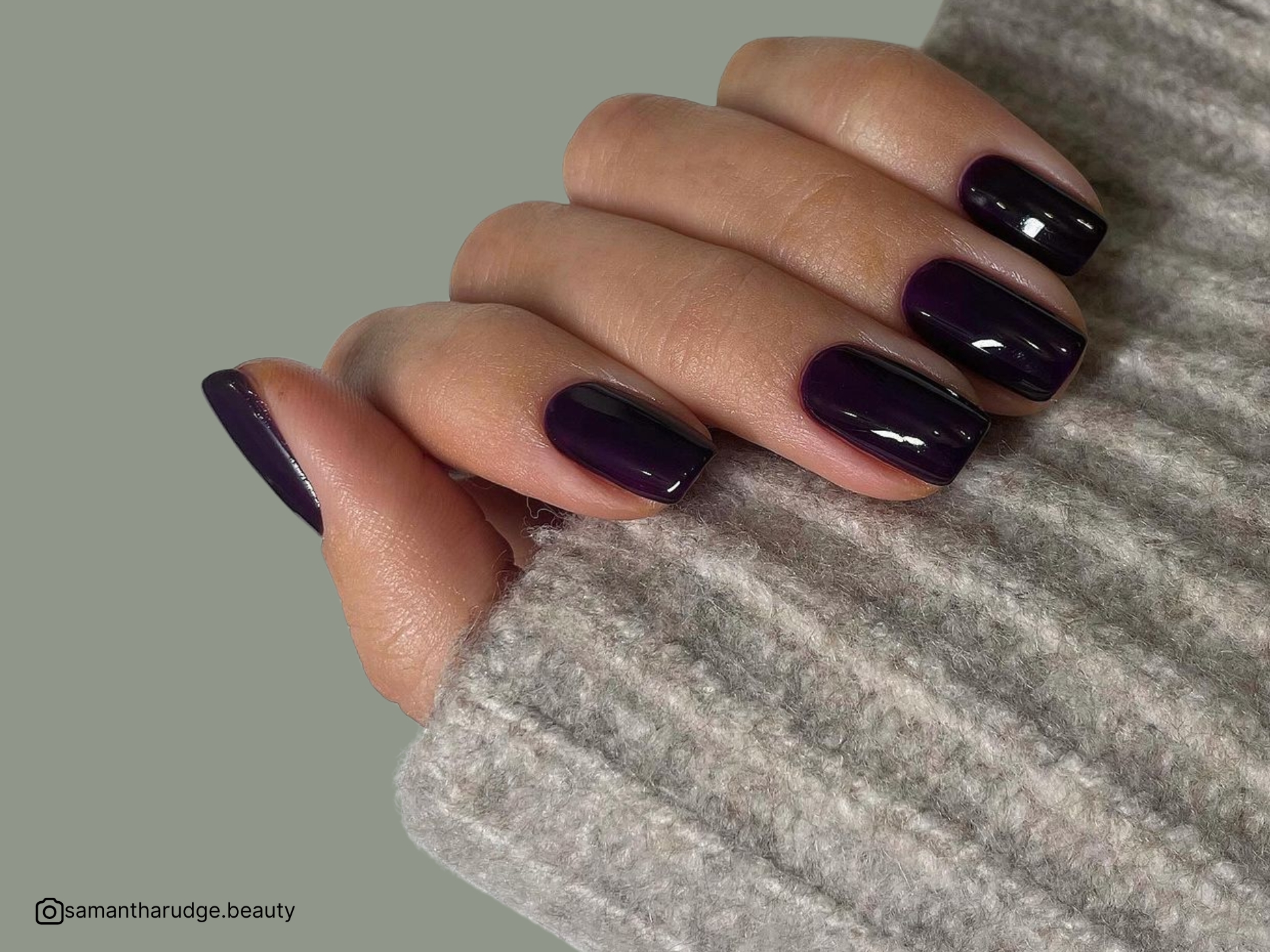 Set Your Standards High This Season With These Short Fall Nails