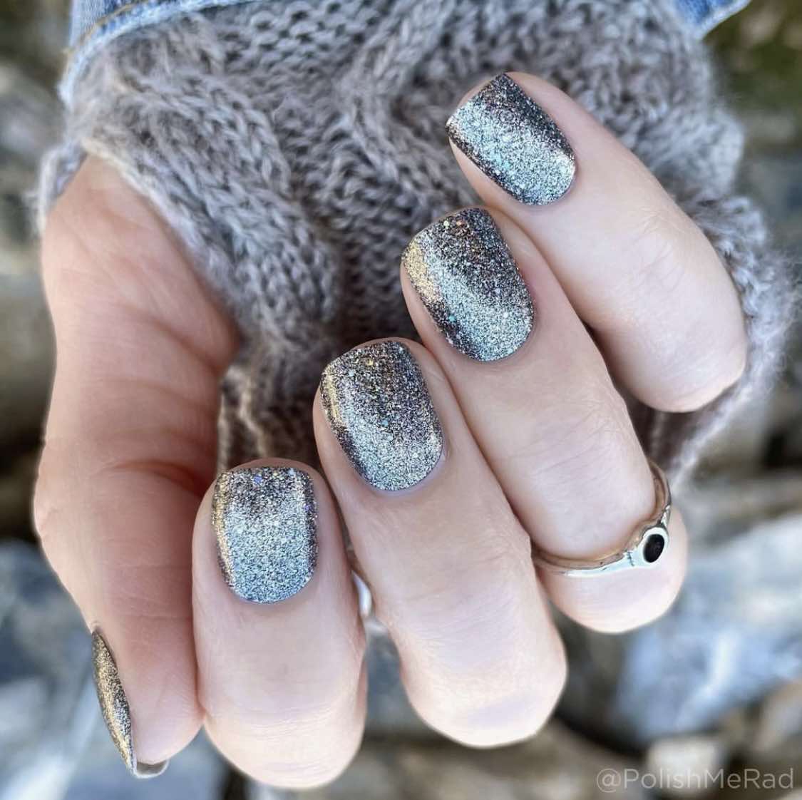 Short Gray Glitter Nails