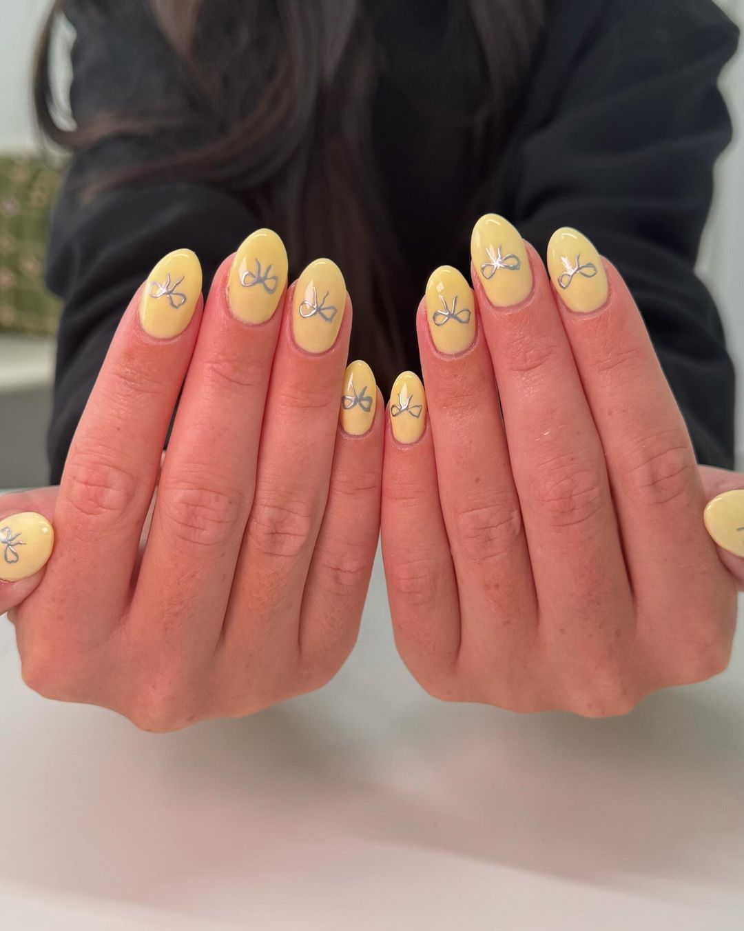 winter-inspired butter yellow nails