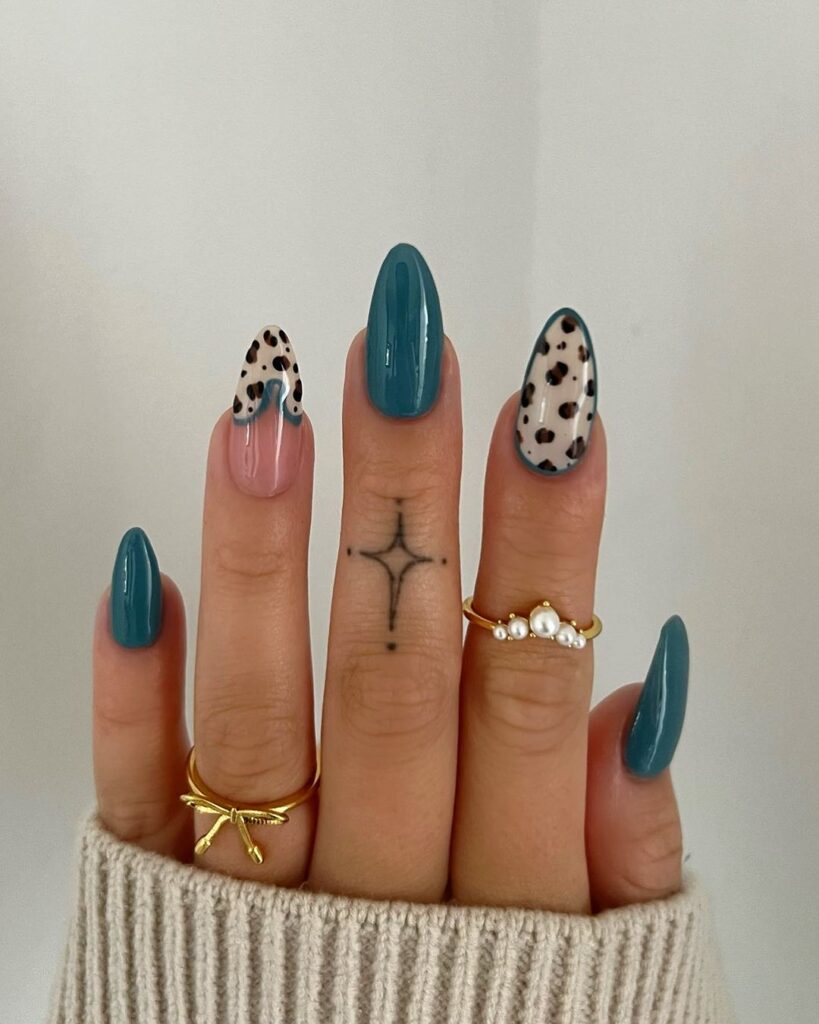 unhas de outono com estampado animal