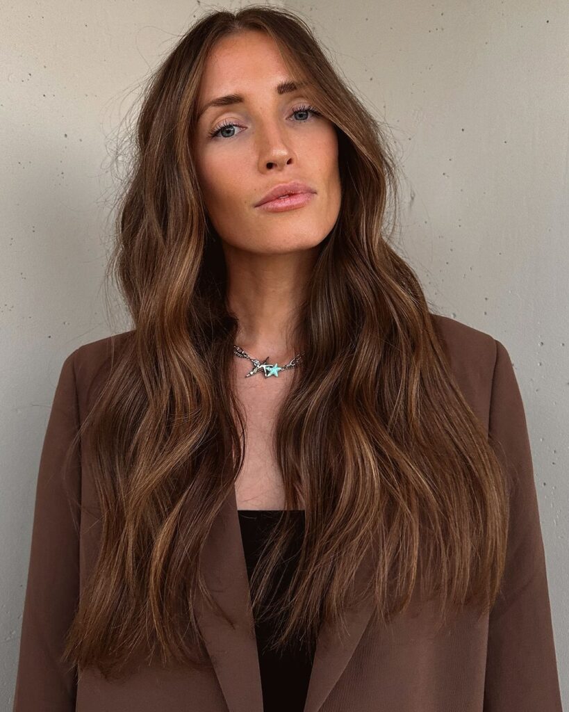 golden apricot brunette hair