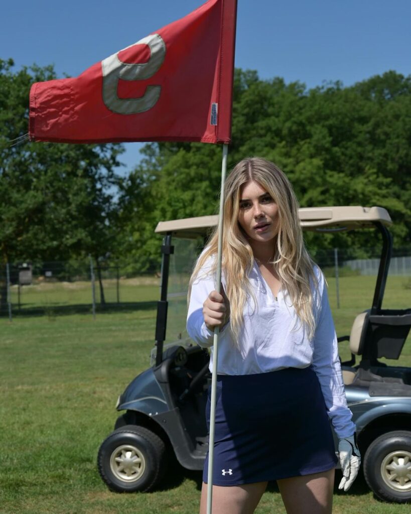 coiffure de golf en vagues désordonnées