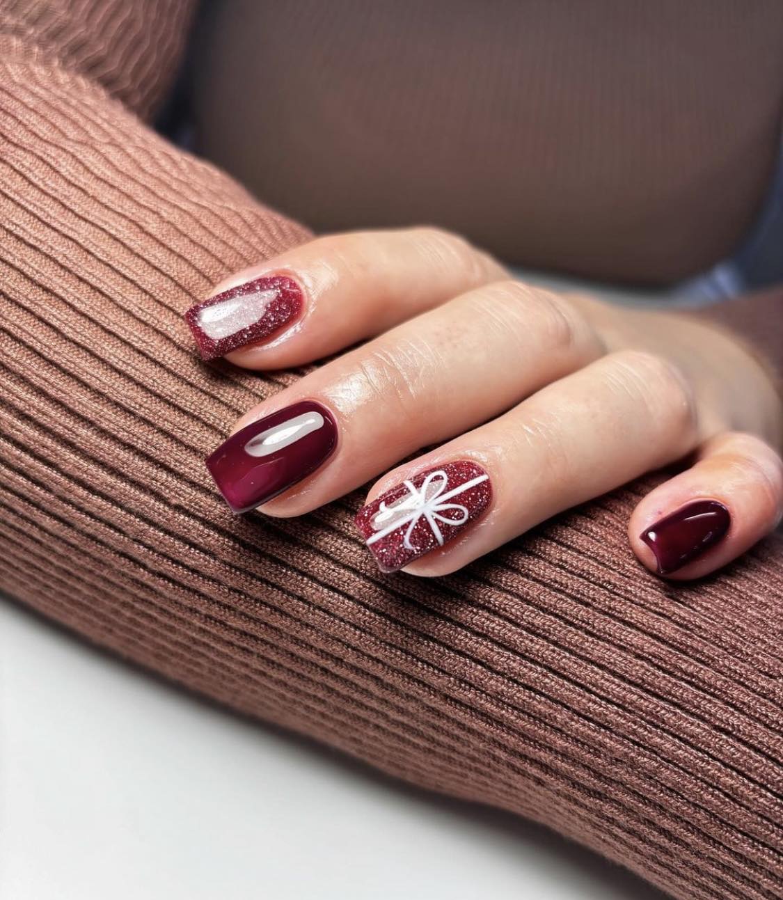 Ongles d'hiver rouge vin