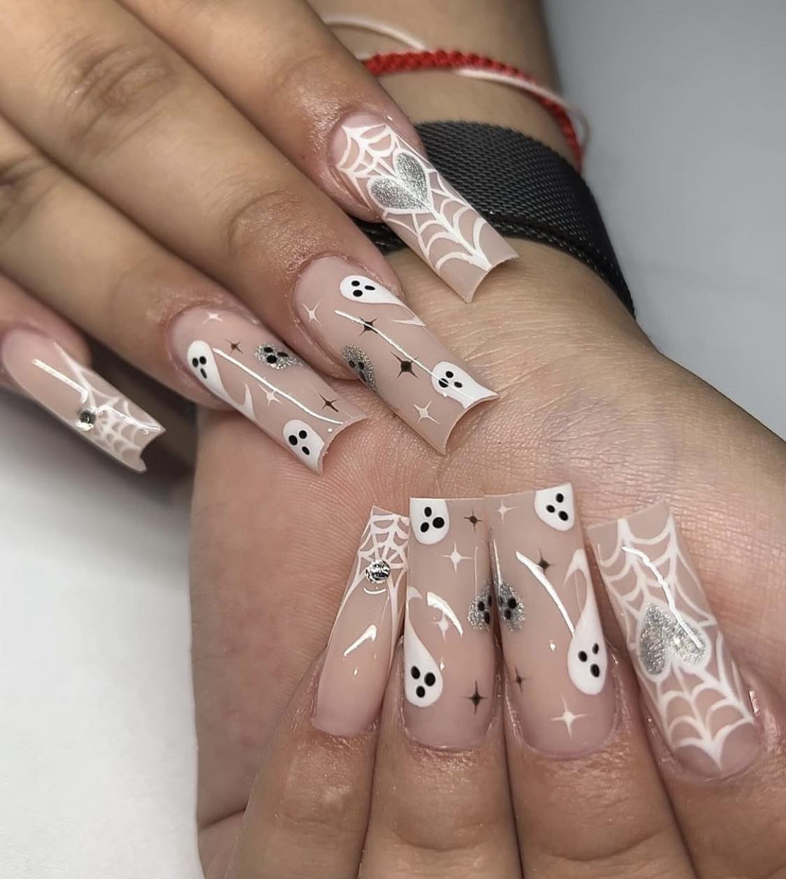 Spooky White Fall Nails