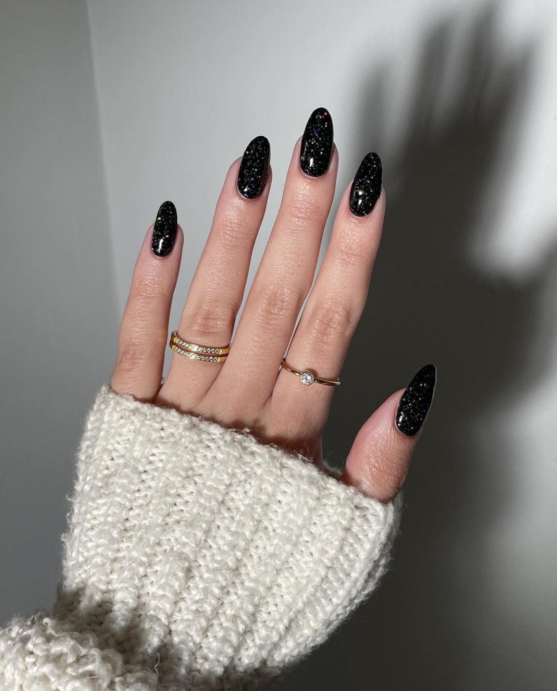 Simple Black Shiny Gel Nails Design