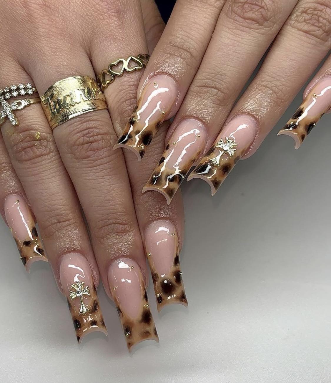 Long Duck Tortoise Nails