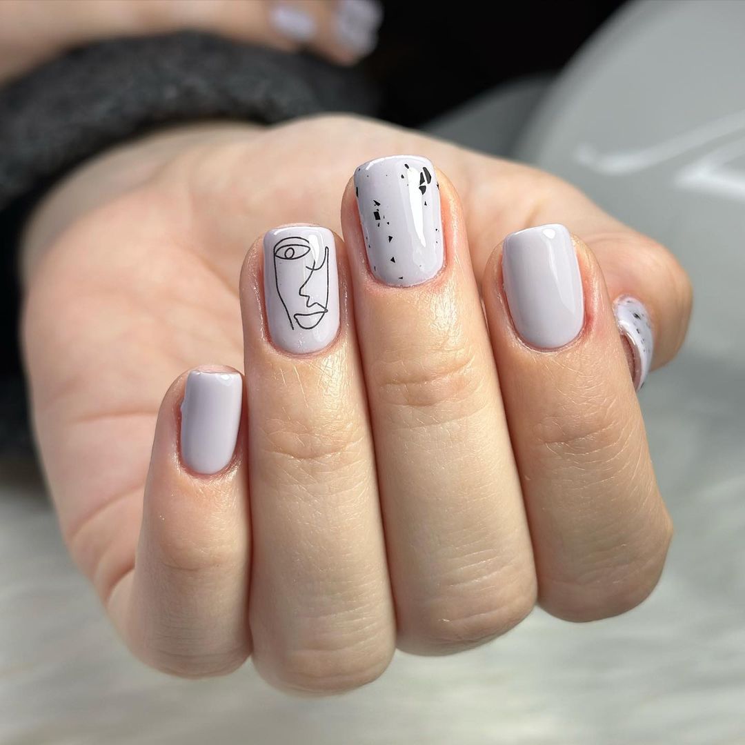 visage abstrait ongles gris