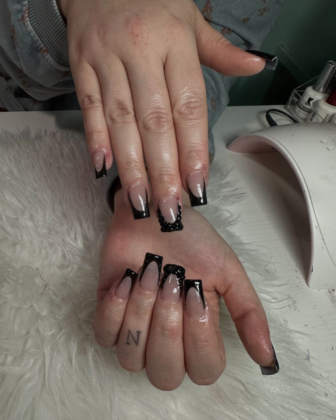 back to black french tip nails