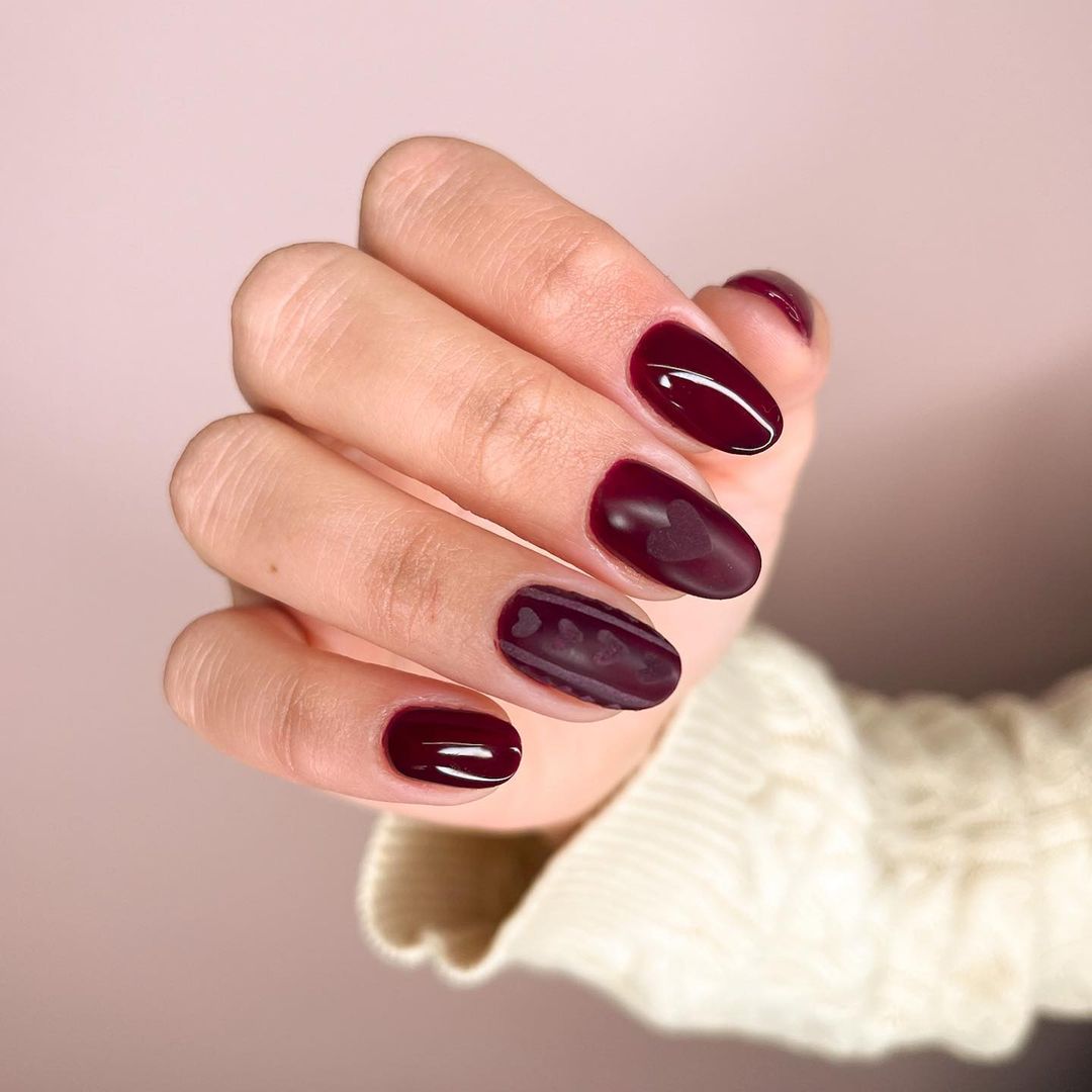 ongles de chandail d'automne berry mignon