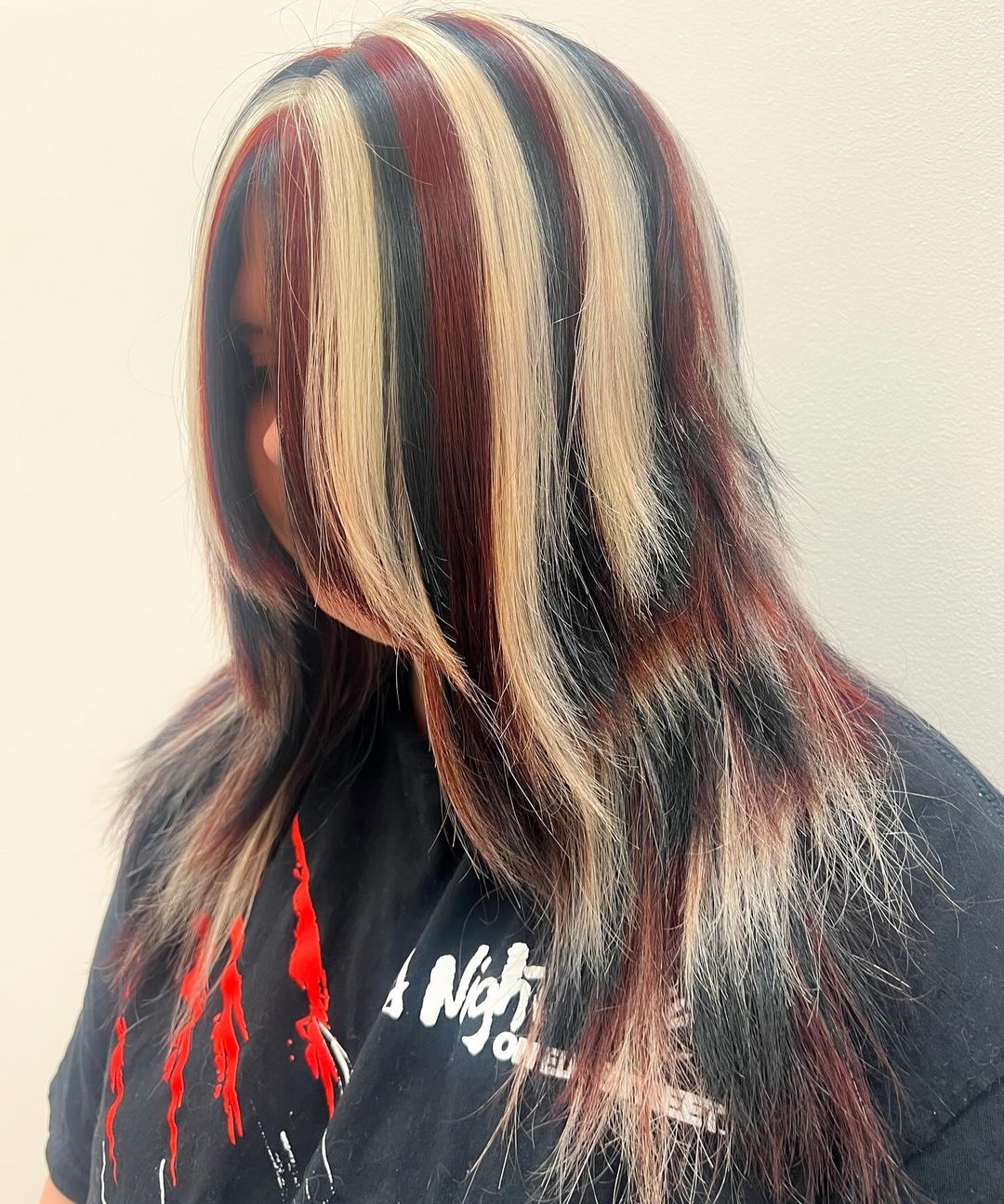 color de pelo rubio y negro vivo de otoño