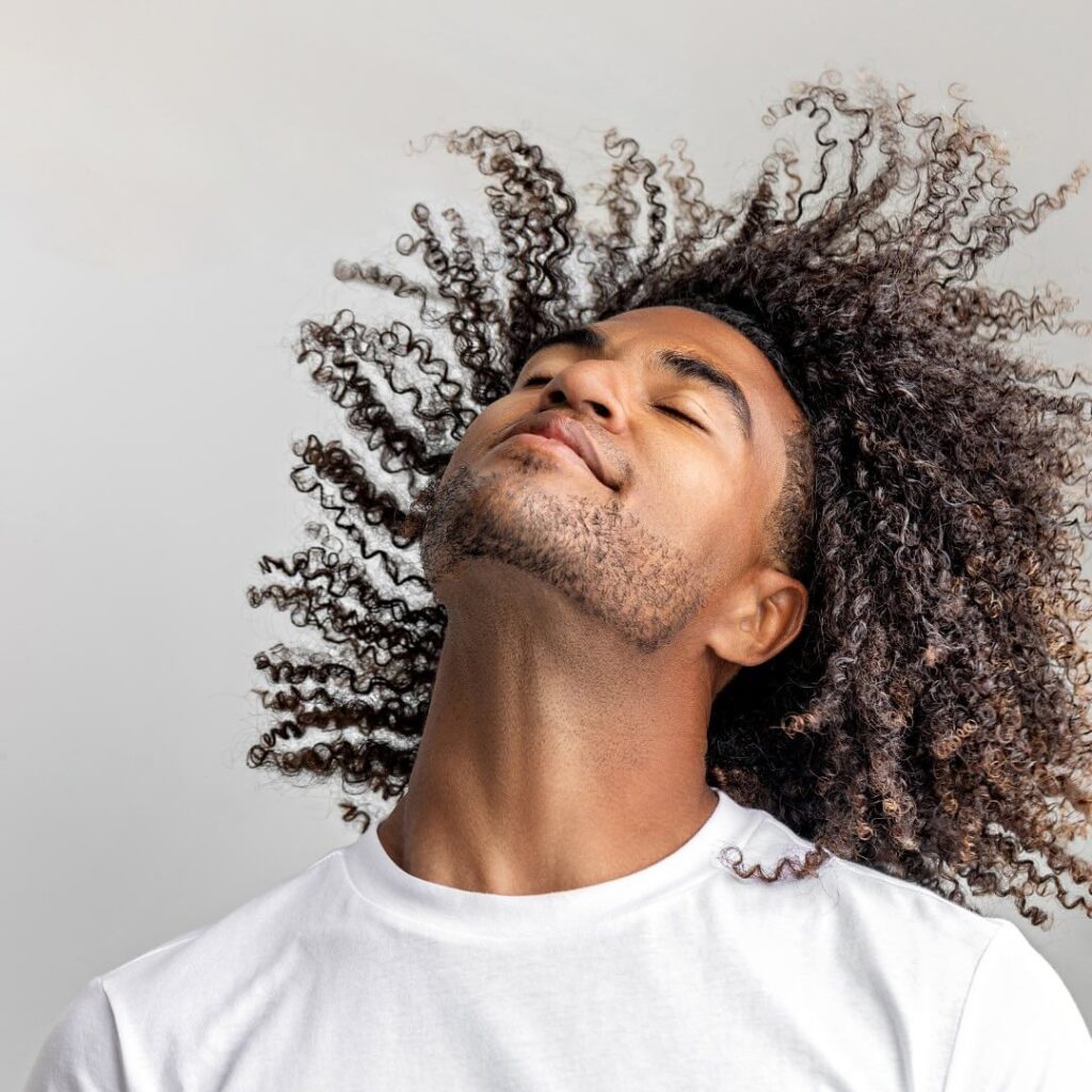 Bouncy Men Curls