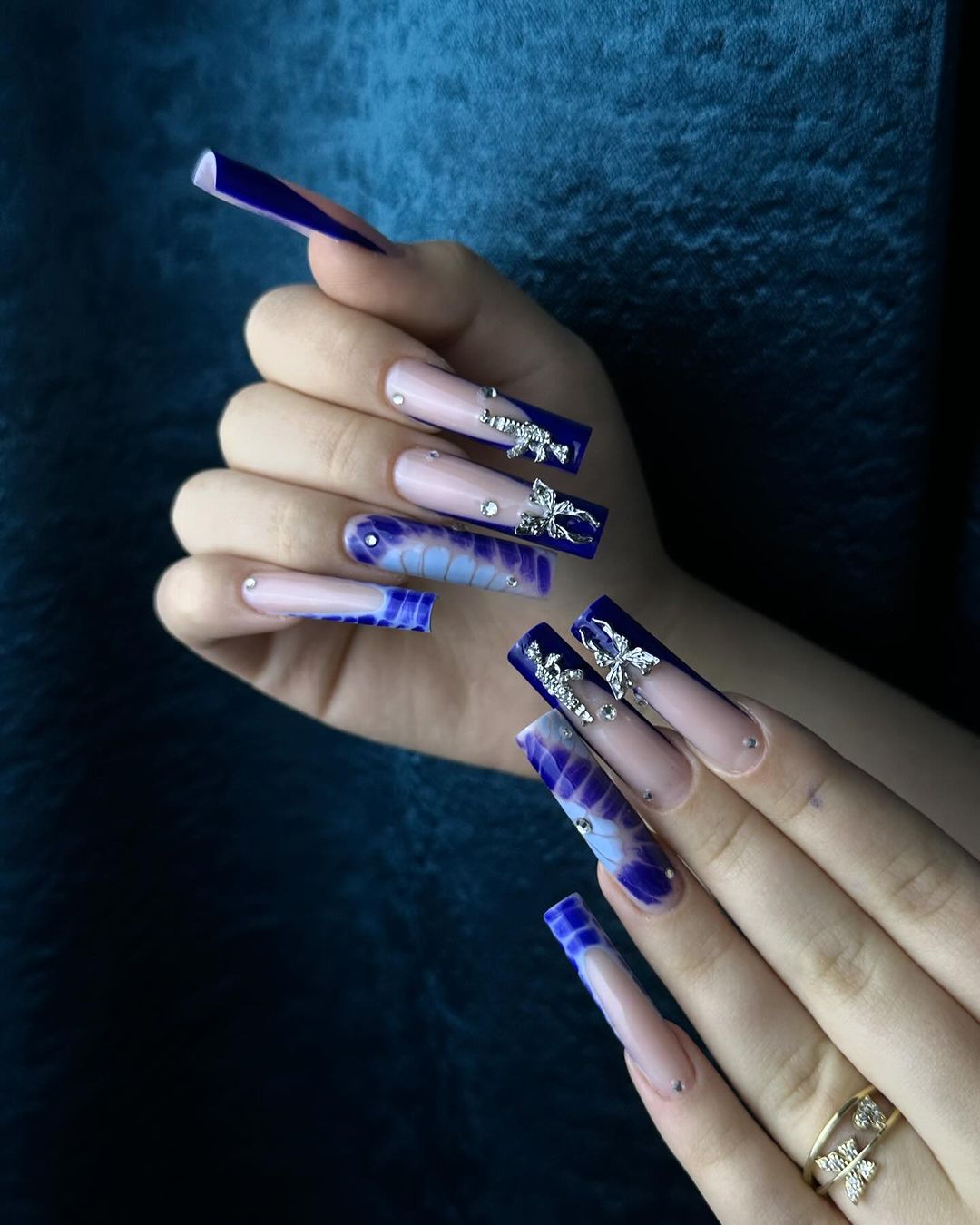 charming blue baddie nails