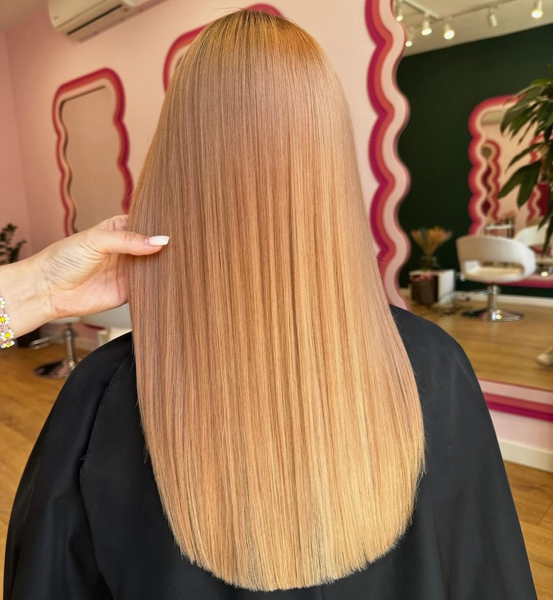 cinnamon bun fall hair color for blondes