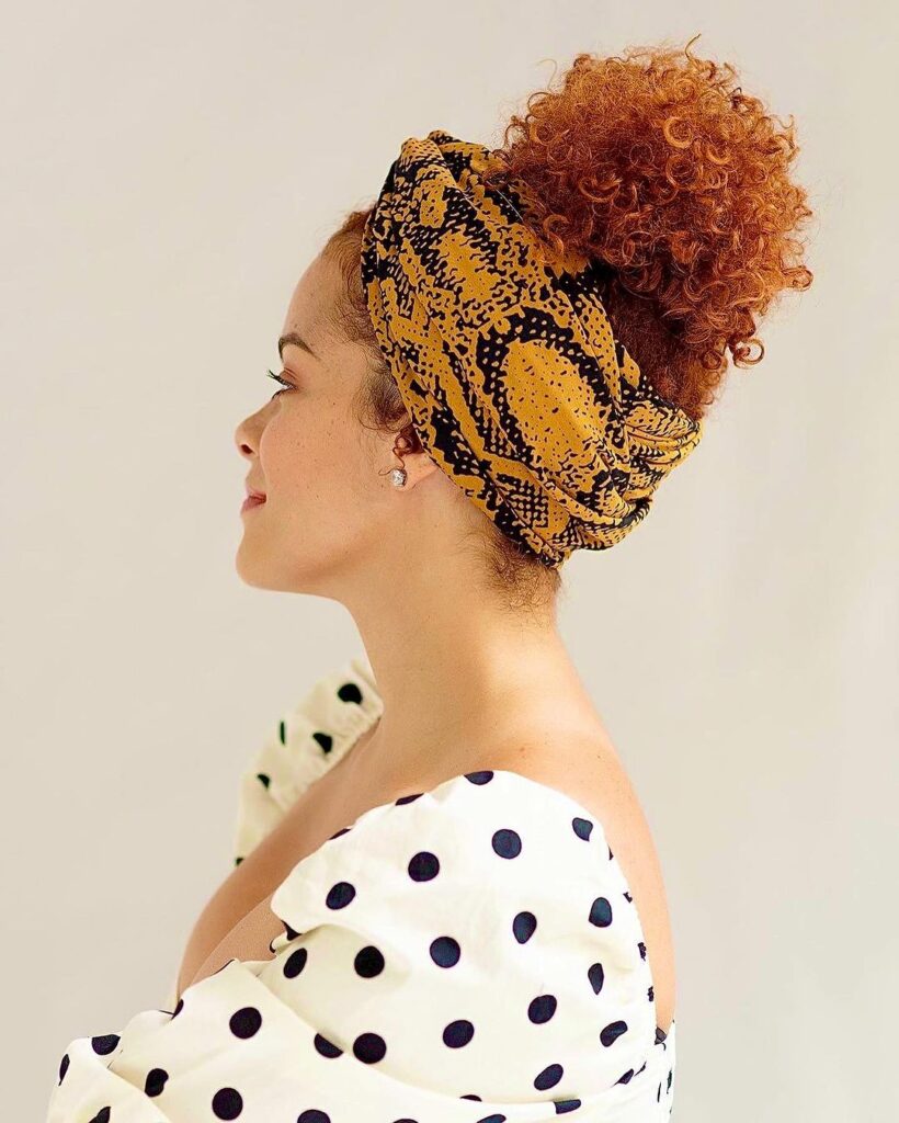 Curly Pineapple Head Wrap