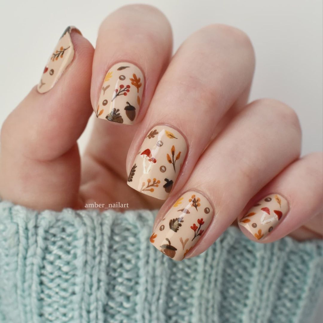 fall accent short square nails