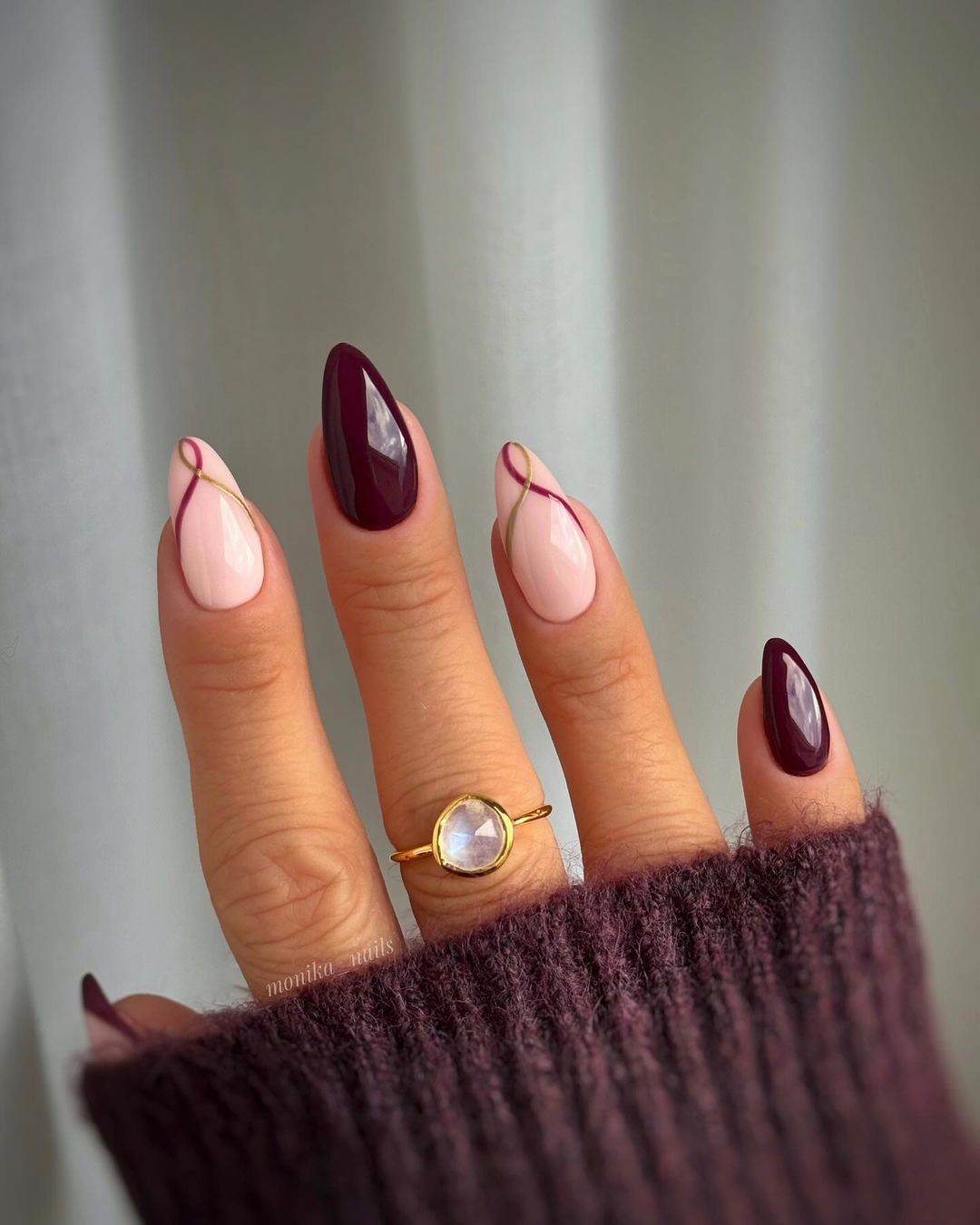 L'automne est aux ongles minimalistes