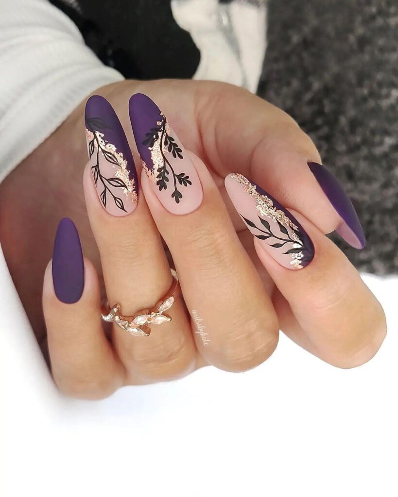 Floral Purple Fall Nails Moment