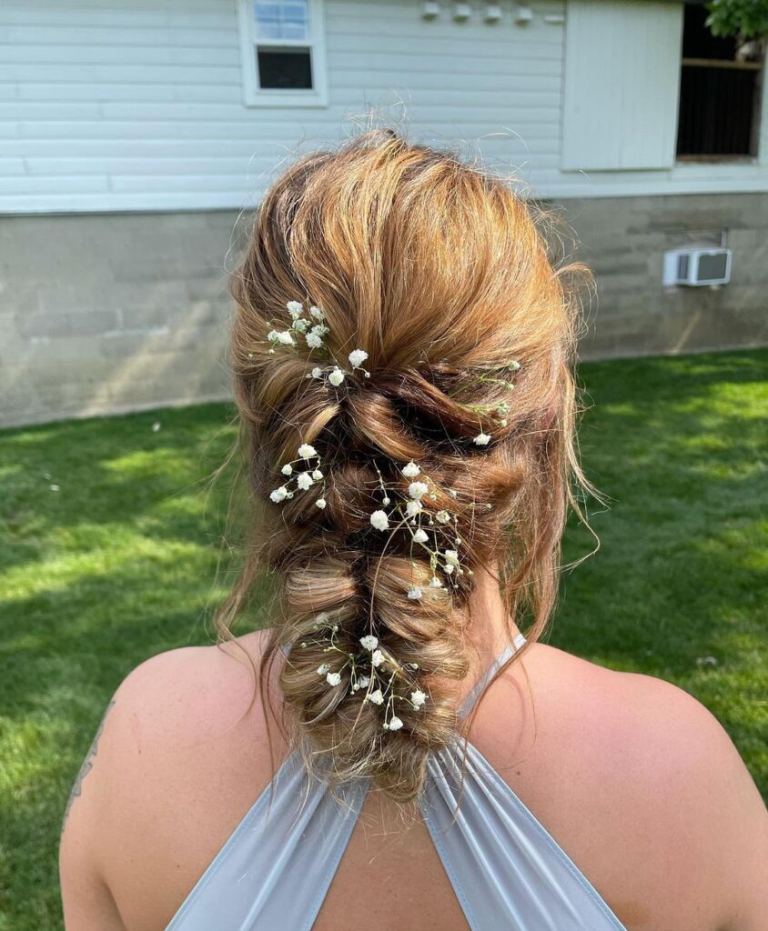 Penteado Hoco Up-Do florido