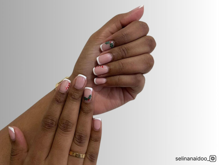 Uñas cortas de Navidad