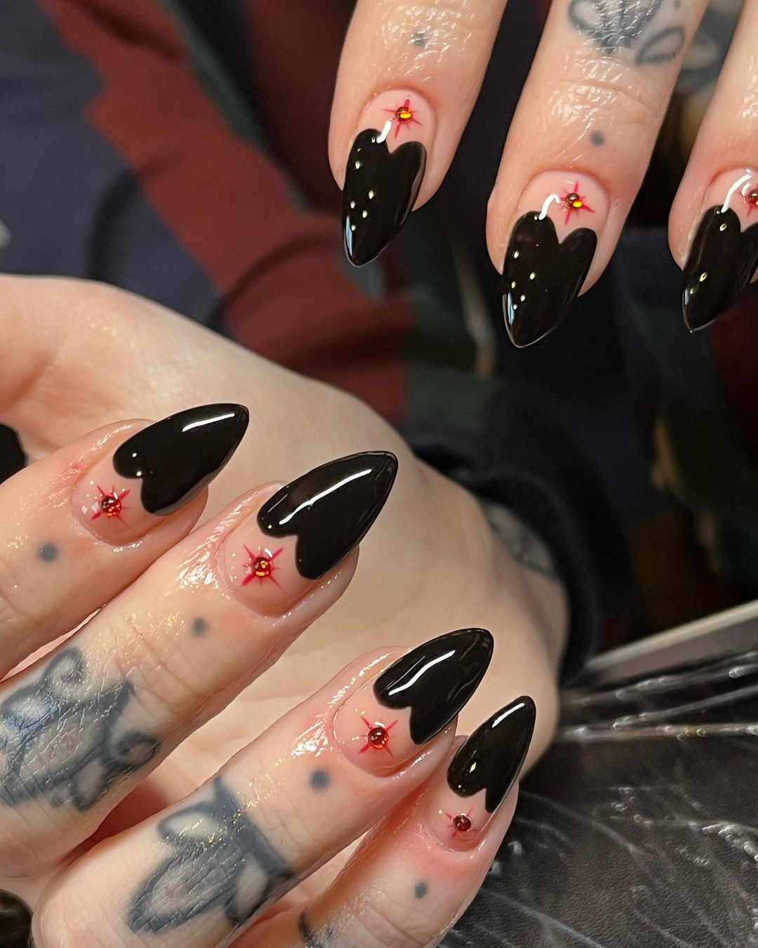 heart is black witchy nails