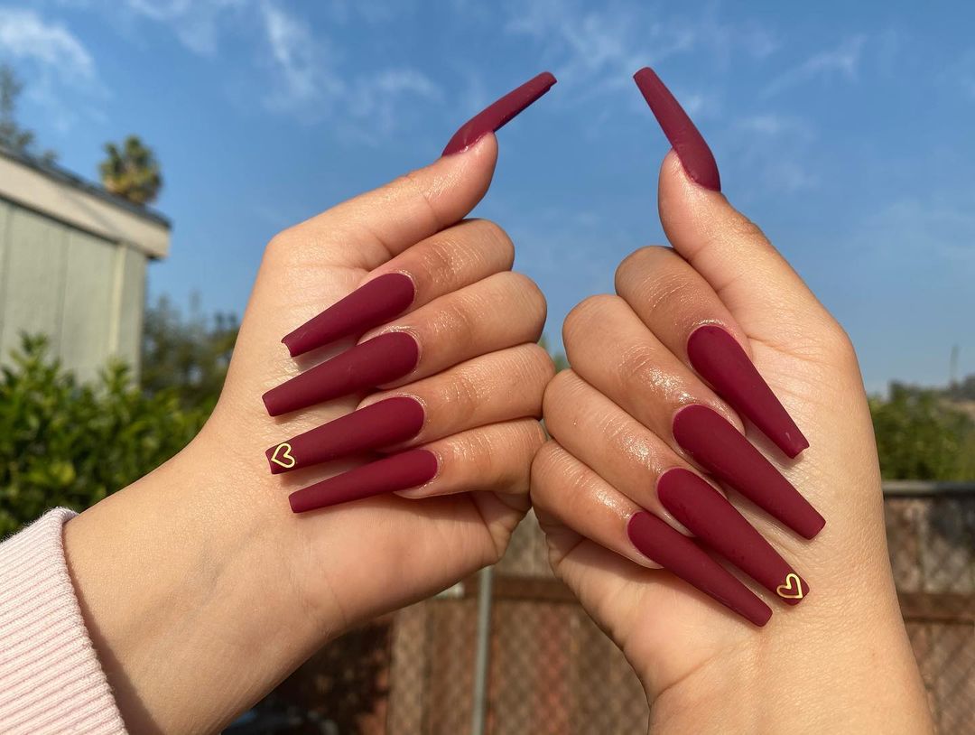 heart of gold burgundy nails