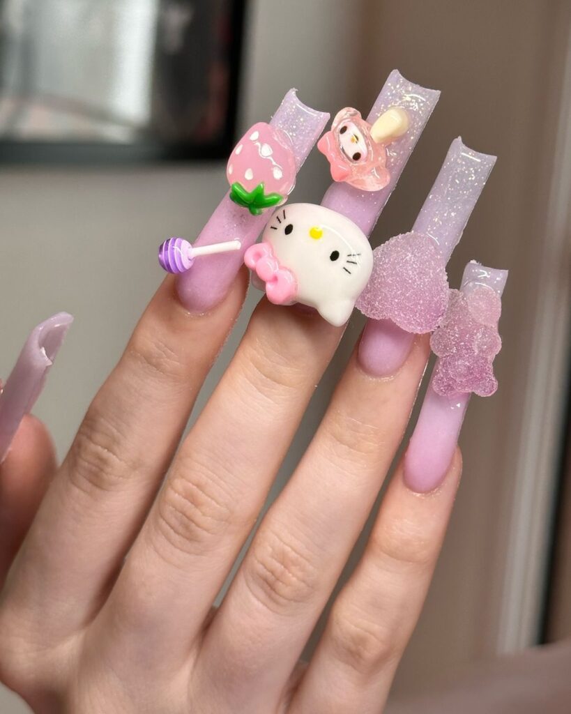 Ongles kawaii Hello Kitty