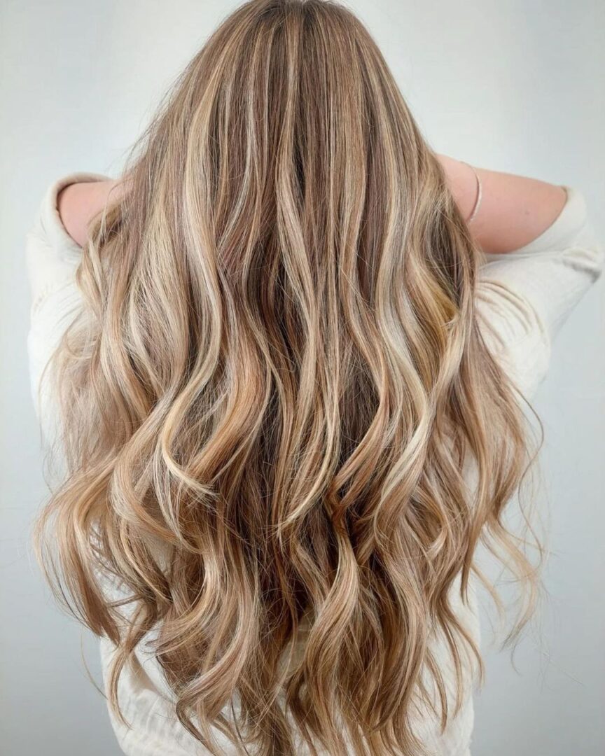 20 Dimensional Fall Bronde Hair Ideas To Try Stat